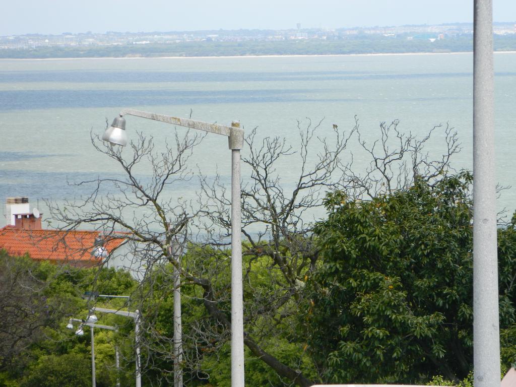 Feel Alfama Apartment ลิสบอน ภายนอก รูปภาพ